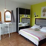 بيت ضيافة Mas Picton D'hotes Piscine Jardin 10 Min A Pied De La