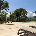 بيت ضيافة Mas Picton D'hotes Piscine Jardin 10 Min A Pied De La 4*