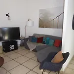 بيت ضيافة Mas Picton D'hotes Piscine Jardin 10 Min A Pied De La 4*