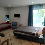 Mas Picton D'hotes Piscine Jardin 10 Min A Pied De La 4* أرجيليه- سور- مير