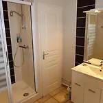 Mas Picton D'hotes Piscine Jardin 10 Min A Pied De La بيت ضيافة