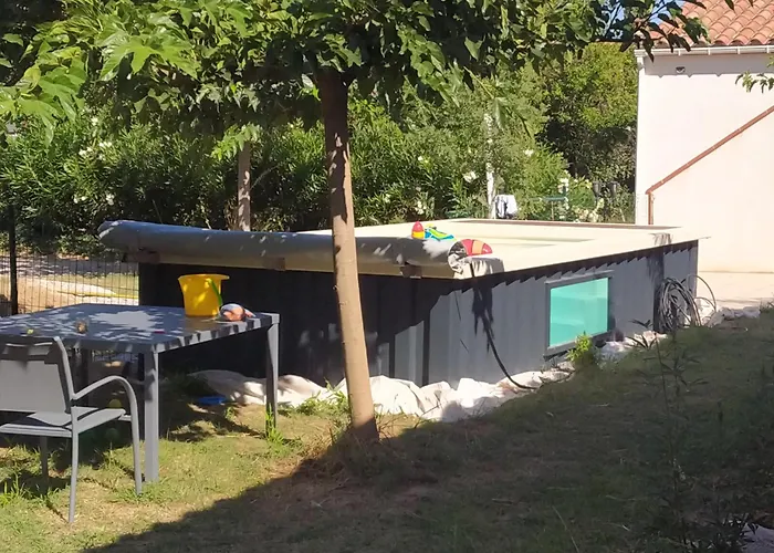 Maison d'hôtes Mas Picton D'hôtes Piscine Jardin 10 Min à Pied De La