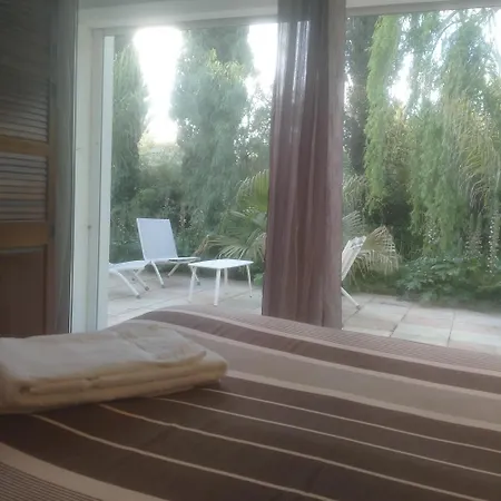 Mas Picton D'hotes Piscine Jardin 10 Min A Pied De La Гостевой дом *