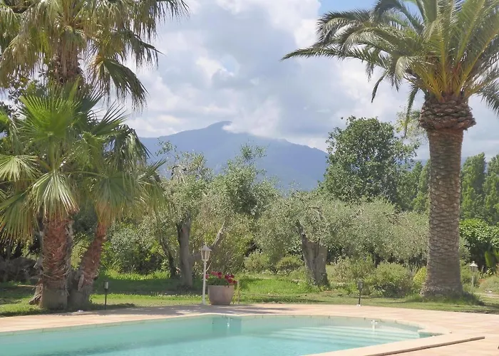 Mas Picton D'hotes Piscine Jardin 10 Min A Pied De La Gasthof