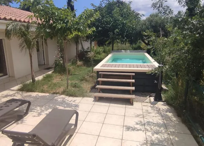 Gasthof Mas Picton D'hotes Piscine Jardin 10 Min A Pied De La 3*
